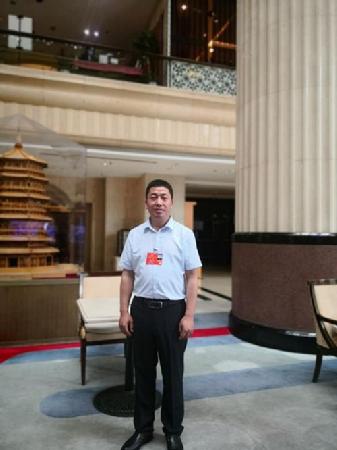 全国人大代表、乐鱼网页版登录入口-乐鱼(中国)陕飞部件厂飞机铆接装配钳工 全国人大代表、乐鱼网页版登录入口-乐鱼(中国)陕飞部件厂飞机铆接装配钳工