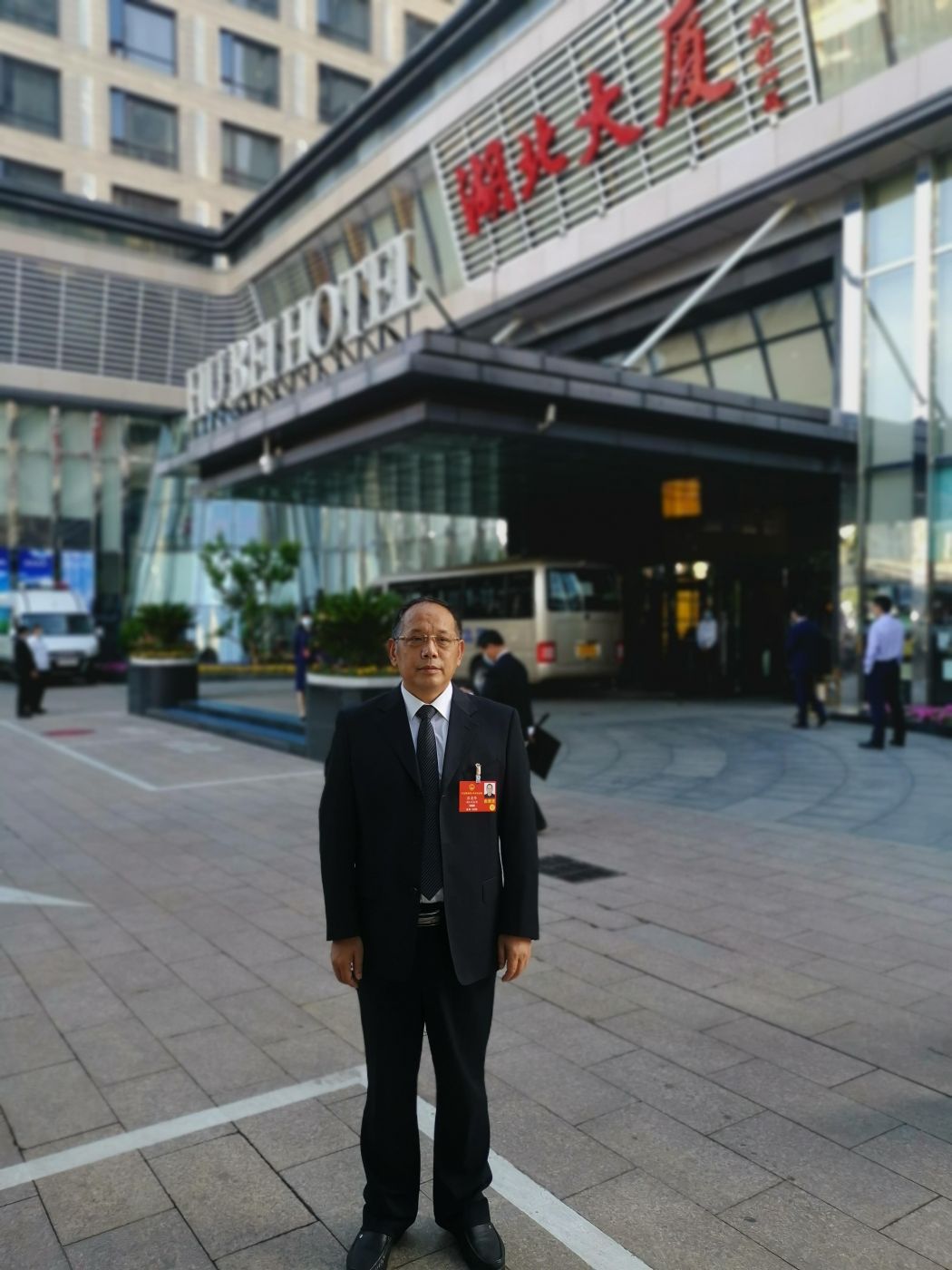 3.全国人大代表、乐鱼网页版登录入口-乐鱼（中国）特飞所高级主任设计师张金华
